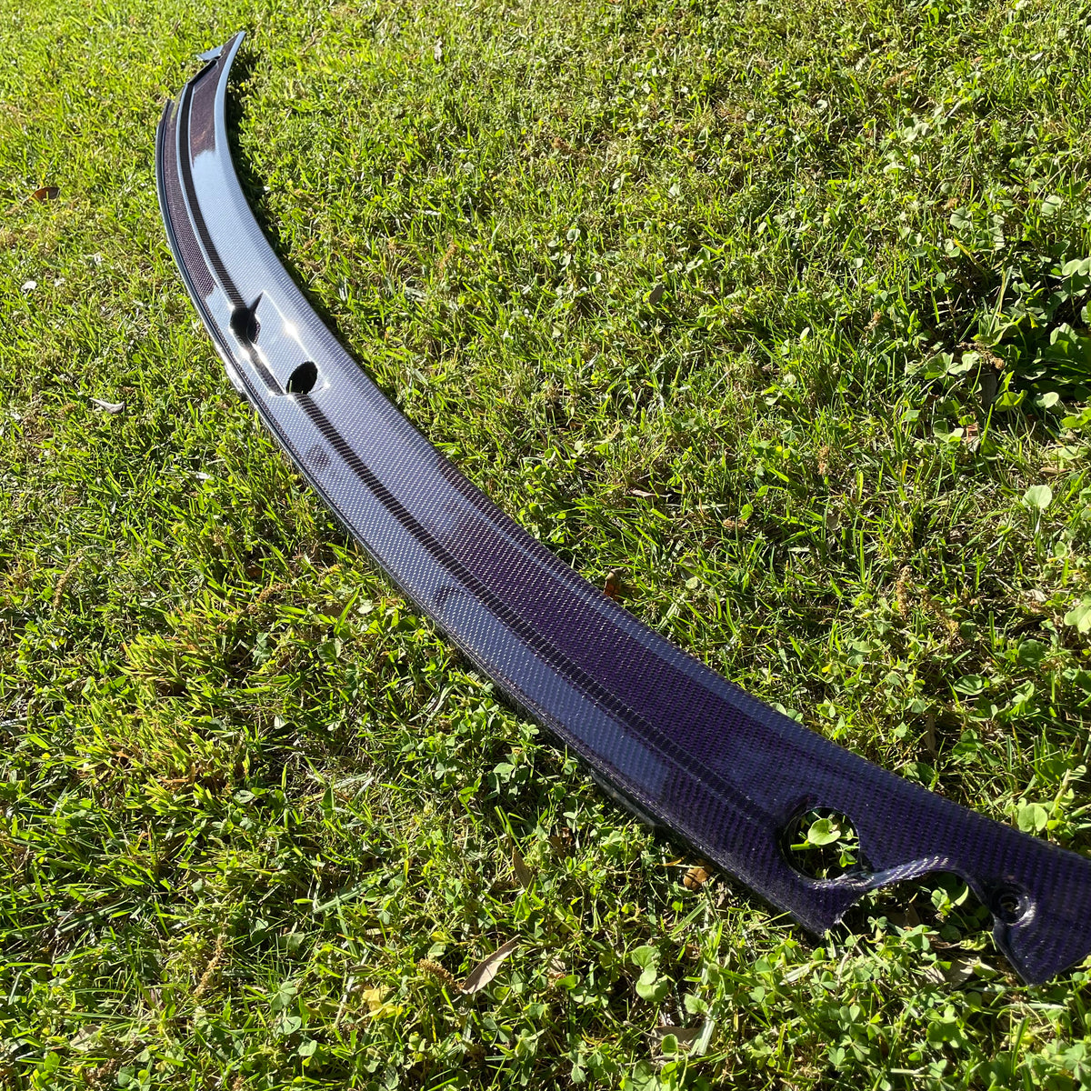 Corrado LHD One Piece Lower Windshield Trim Carbon/Kevlar