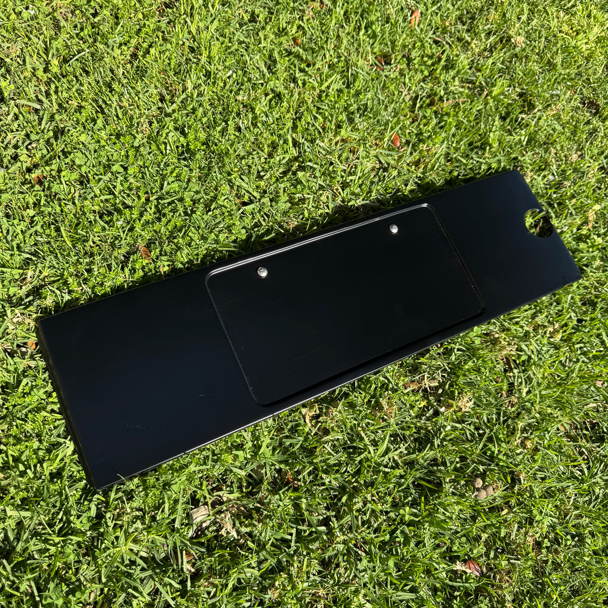 Corrado US Plate Holder Satin Black