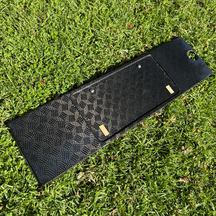 Corrado Carbon Fiber US Plate Holder Labyrinth Weave