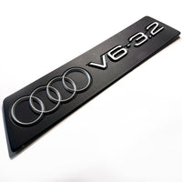 Audi 3.2 V6 Engine Trim Panel Intake Manifold