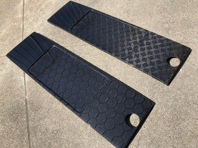 Corrado US Plate Holder Carbon Fiber