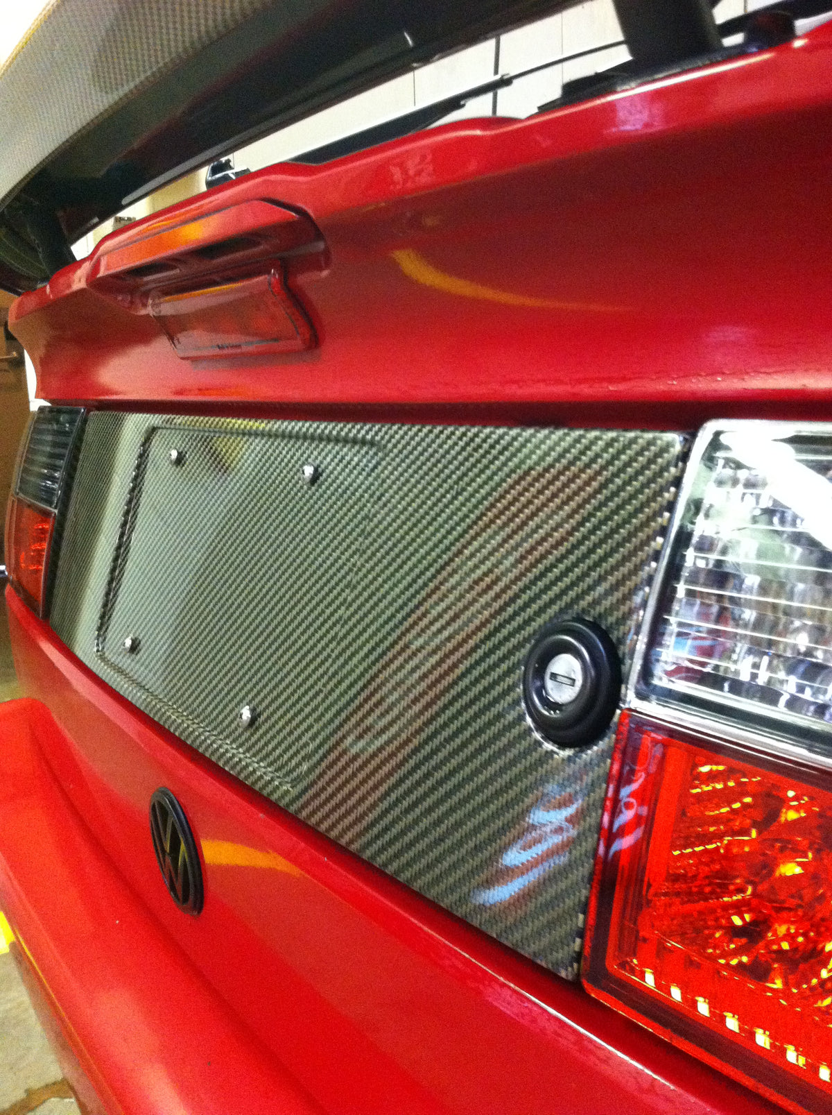 Corrado US Plate Holder Carbon/Kevlar